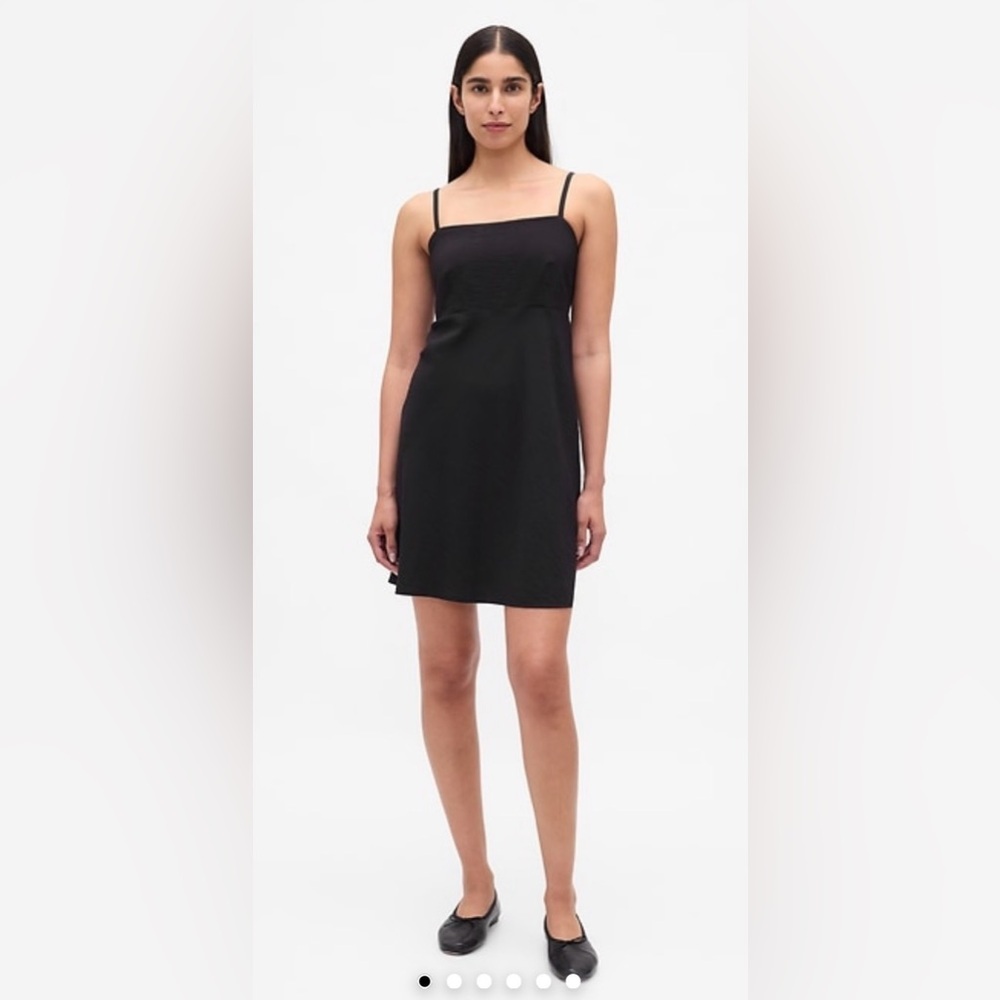 NWT GAP Women’s Mini A-Line Dress in black size Large Tall